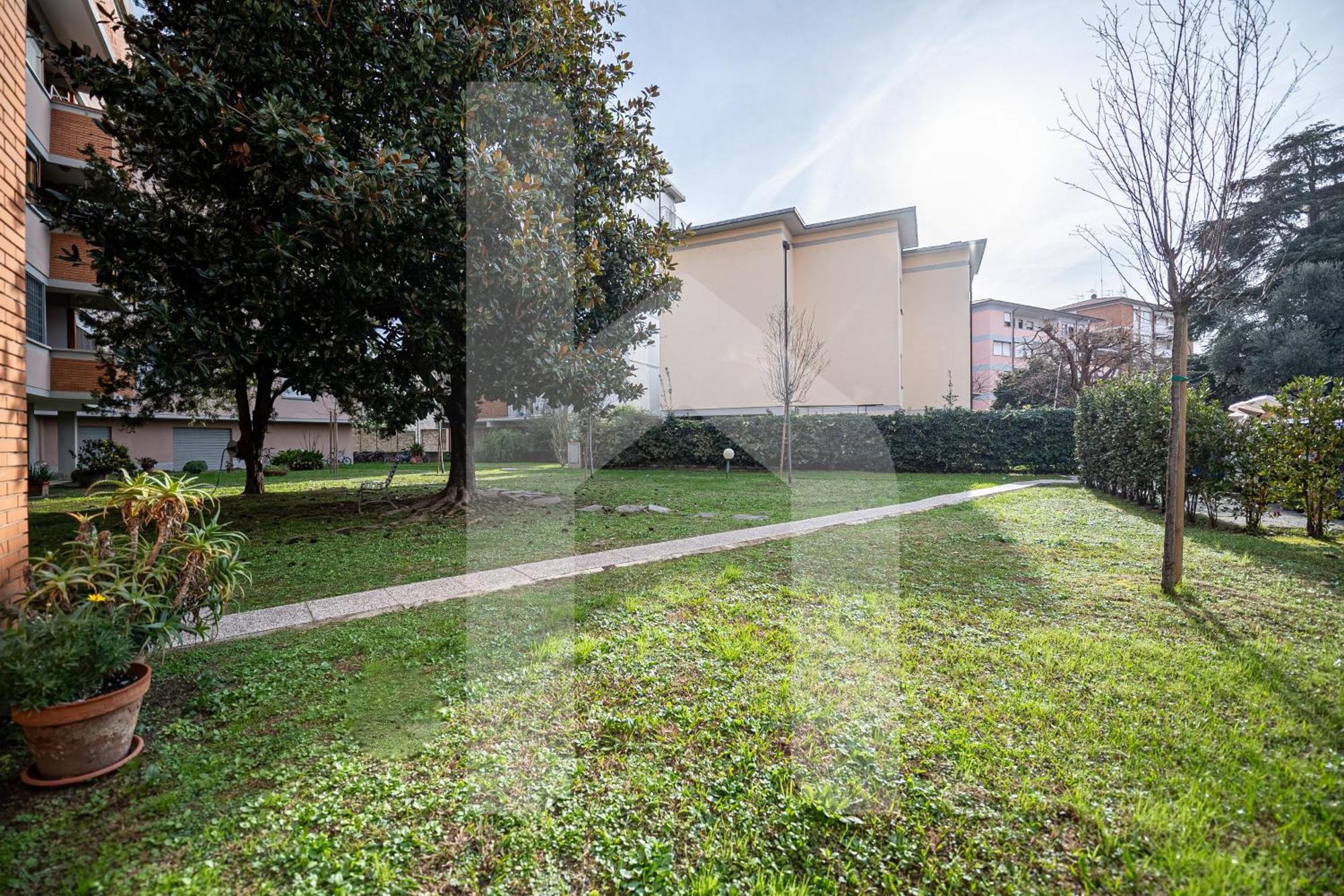 Homiday - Pisa - Elegant Apartment- 3 Camere 2 Bagni Esterno foto